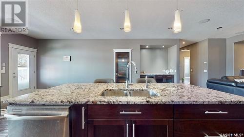 4613 Skinner Crescent, Regina, SK - Indoor Photo Showing Kitchen With Double Sink With Upgraded Kitchen