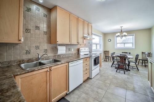 296 Ridge Drive, Milton, ON - Indoor Photo Showing Kitchen With Double Sink