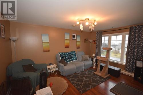 7 Sweetenwater Crescent, Conception Bay South, NL - Indoor Photo Showing Living Room