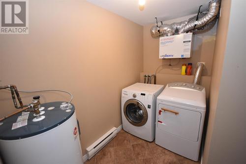 7 Sweetenwater Crescent, Conception Bay South, NL - Indoor Photo Showing Laundry Room