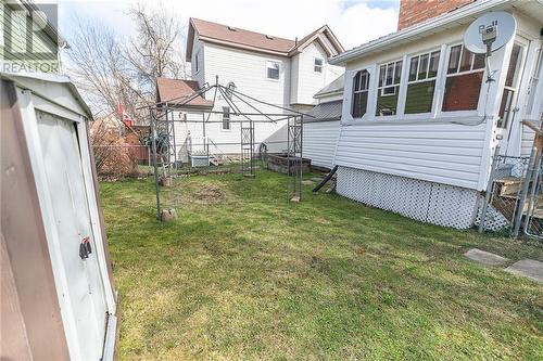 Fenced yard - 84 Pearl Street W, Brockville, ON - Outdoor With Exterior