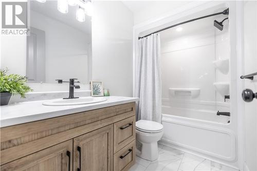 32 Durant Street, Petawawa, ON - Indoor Photo Showing Bathroom