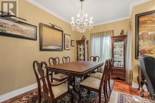 137 Beaumont Avenue, Rockland, ON - Indoor Photo Showing Dining Room
