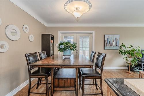 3352 Spruce Avenue, Burlington, ON - Indoor Photo Showing Dining Room