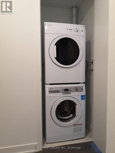 3110 - 125 Blue Jays Way, Toronto, ON - Indoor Photo Showing Laundry Room