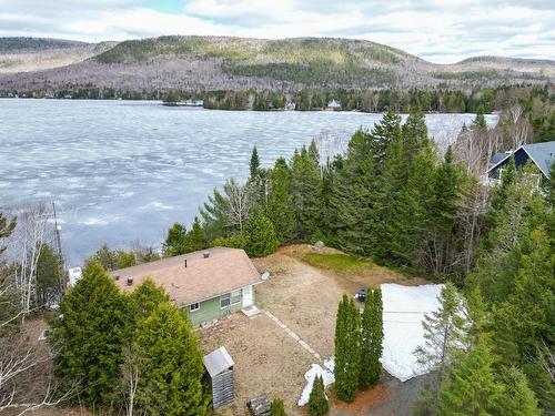 Photo aÃ©rienne - 762 Ch. Du Lac-Sylvère, Saint-Donat, QC - Outdoor With Body Of Water With View