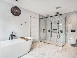 Ensuite bathroom - 