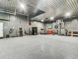 Garage - 