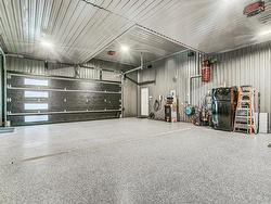 Garage - 