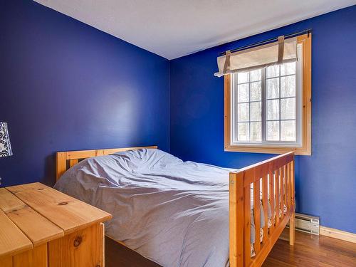 Bedroom - 449 Ch. Birchwood, Saint-Sauveur, QC - Indoor Photo Showing Bedroom