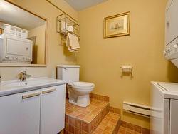 Powder room - 