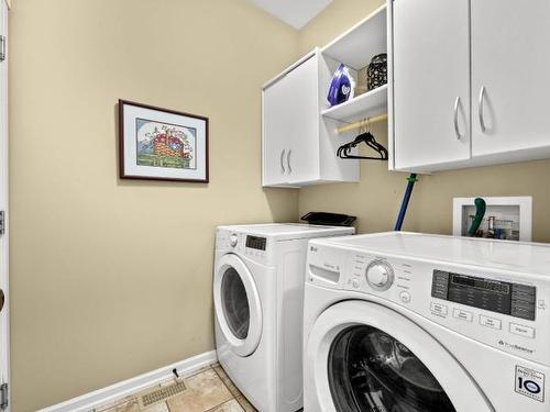 1872 Foxtail Drive, Kamloops, BC - Indoor Photo Showing Laundry Room