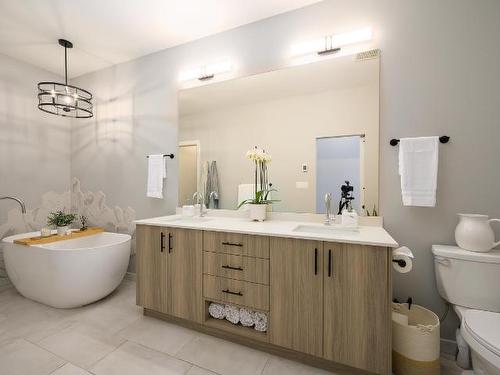 5-260 Rue Cheval Noir, Kamloops, BC - Indoor Photo Showing Bathroom
