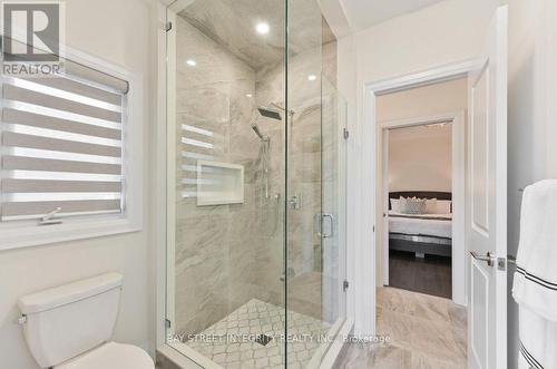 190 Wainfleet Crescent, Vaughan, ON - Indoor Photo Showing Bathroom