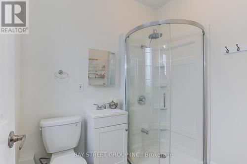 1 Frank Kelly Dr, East Gwillimbury, ON - Indoor Photo Showing Bathroom