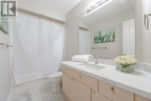 36 Baha Cres, Brampton, ON - Indoor Photo Showing Bathroom