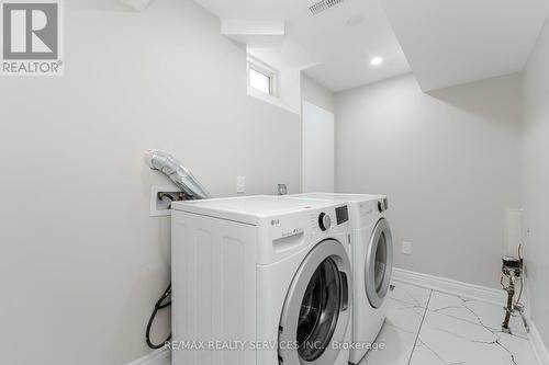 36 Baha Cres, Brampton, ON - Indoor Photo Showing Laundry Room