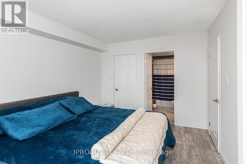 1408 - 265 Enfield Place, Mississauga, ON - Indoor Photo Showing Bedroom
