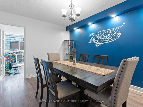 208-65 Spring Garden Ave, Toronto, ON - Indoor Photo Showing Dining Room