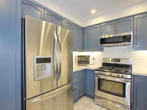 101 David Todd Ave, Vaughan, ON - Indoor Photo Showing Kitchen With Stainless Steel Kitchen