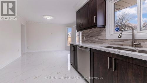 74 Kingknoll Dr, Brampton, ON - Indoor Photo Showing Kitchen With Double Sink