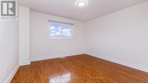 74 Kingknoll Dr, Brampton, ON - Indoor Photo Showing Other Room
