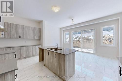 44 James Walker Avenue, Caledon, ON - Indoor Photo Showing Kitchen With Double Sink