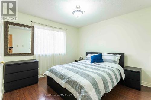 47 Murdock Avenue, Aurora, ON - Indoor Photo Showing Bedroom