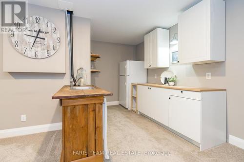 1402 Flos Road 8  E, Springwater, ON - Indoor Photo Showing Kitchen