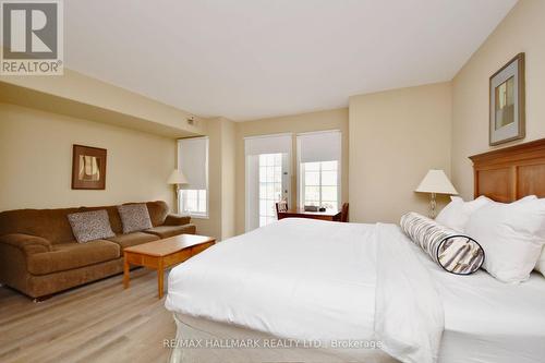 #2014/15 -90 Highland Dr, Oro-Medonte, ON - Indoor Photo Showing Bedroom