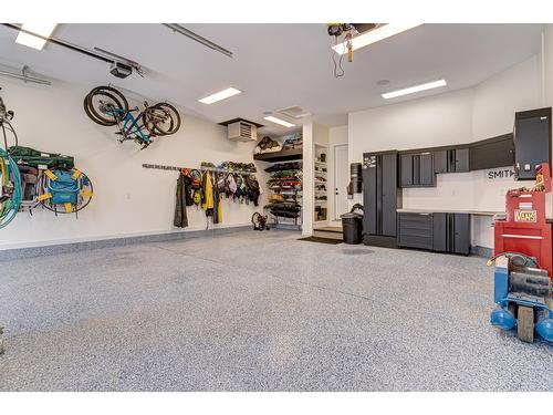 1668 Marcer Road, Jaffray, BC - Indoor Photo Showing Garage