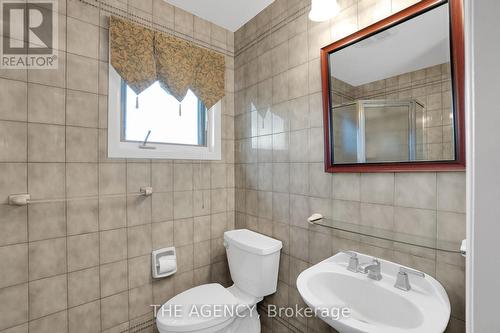20 Kaake Road, King, ON - Indoor Photo Showing Bathroom