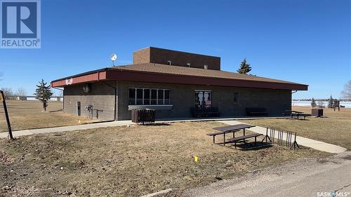 Beachside Store & Concession, Cochin, SK 