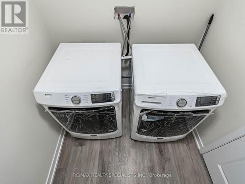 #9 -7789 Kalar Rd, Niagara Falls, ON - Indoor Photo Showing Laundry Room