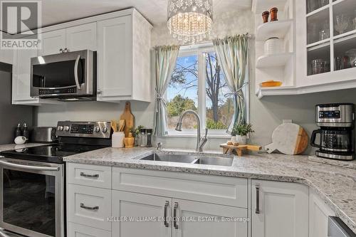 57 Mccleary Rd, Marmora And Lake, ON - Indoor Photo Showing Kitchen With Double Sink With Upgraded Kitchen