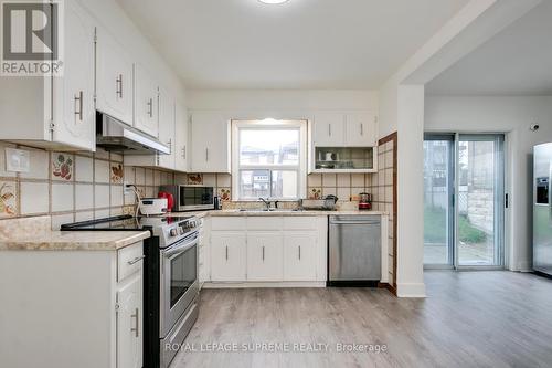20 Lacey Ave, Toronto, ON - Indoor Photo Showing Kitchen With Double Sink