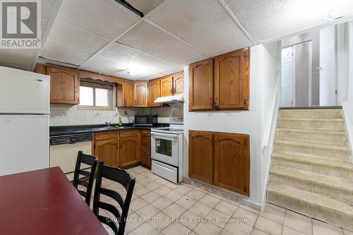 3245 Twilight Rd, Mississauga, ON - Indoor Photo Showing Kitchen With Double Sink