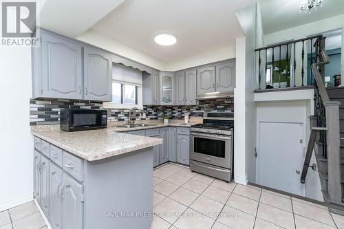 3245 Twilight Road, Mississauga, ON - Indoor Photo Showing Kitchen With Double Sink