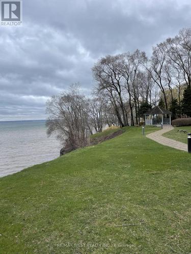 #101 -5188 Lakeshore Rd, Burlington, ON - Outdoor With View