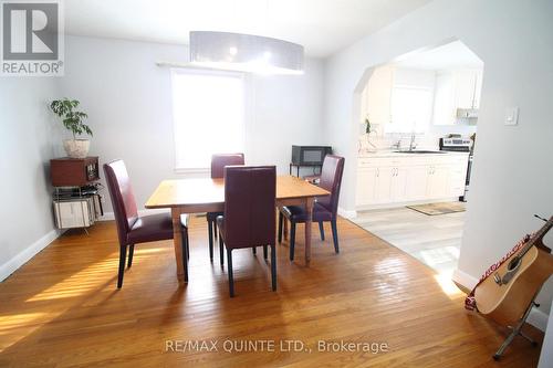 503 Bridge Street E, Belleville, ON - Indoor Photo Showing Dining Room