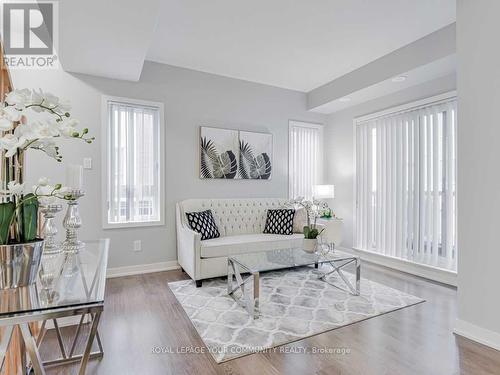 #Room 1 -50 Orchid Place Dr, Toronto, ON - Indoor Photo Showing Living Room