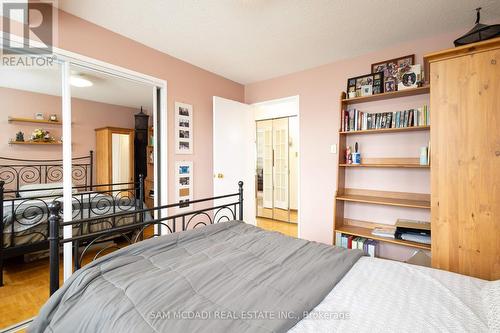 #1707 -3650 Kaneff Cres, Mississauga, ON - Indoor Photo Showing Bedroom