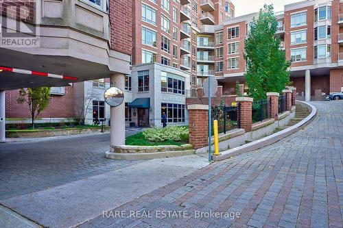 #320 -10101 Yonge St, Richmond Hill, ON - Outdoor With Balcony With Facade