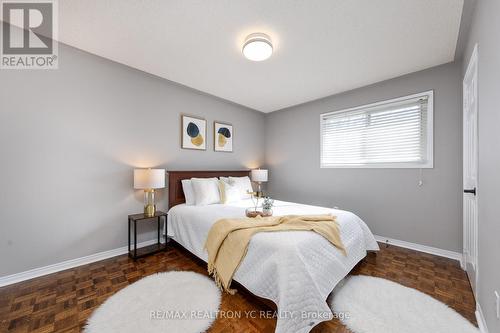 83 Valleyway Cres, Vaughan, ON - Indoor Photo Showing Bedroom