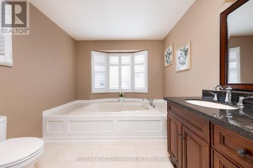 83 Valleyway Cres, Vaughan, ON - Indoor Photo Showing Bathroom