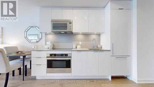 3601 - 20 Lombard Street, Toronto, ON - Indoor Photo Showing Kitchen
