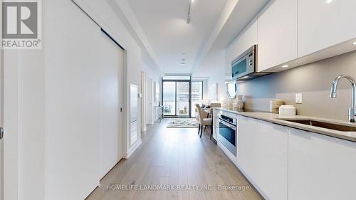 #3601 -20 Lombard St, Toronto, ON - Indoor Photo Showing Kitchen With Upgraded Kitchen