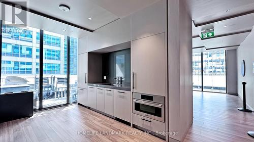 3601 - 20 Lombard Street, Toronto, ON - Indoor Photo Showing Kitchen
