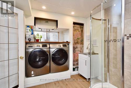 1400 Everton Rd, Midland, ON - Indoor Photo Showing Laundry Room