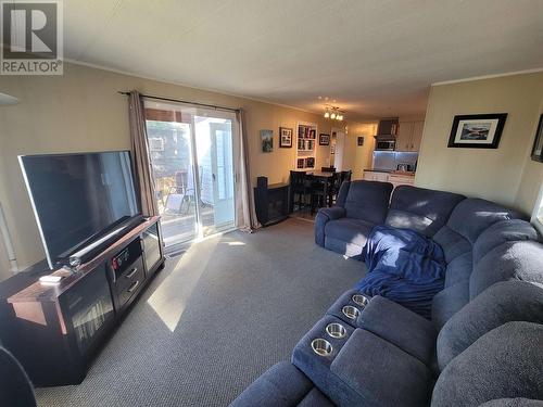 4 3624 Old Lakelse Lake Drive, Terrace, BC - Indoor Photo Showing Living Room
